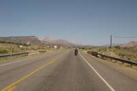 DSC02408.jpg (35kb)